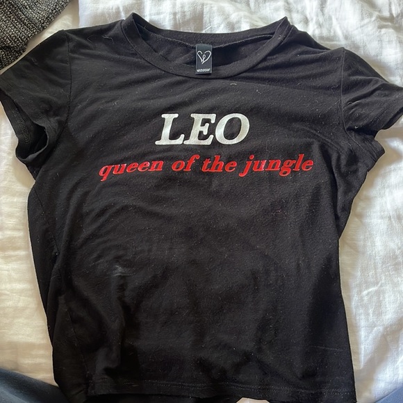 Leo Tee - Picture 2 of 3